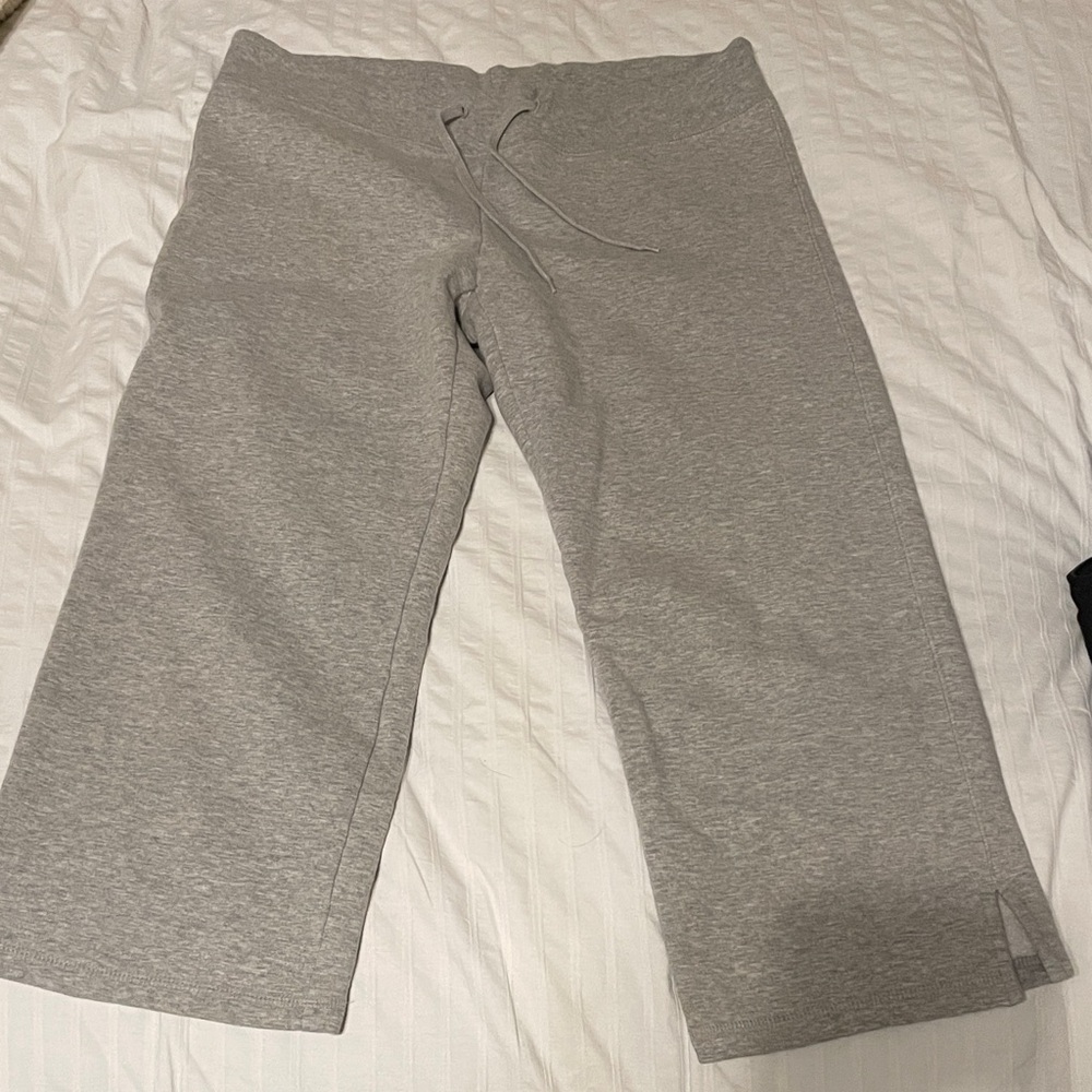 Gap Grey Crop Sweat Pants S